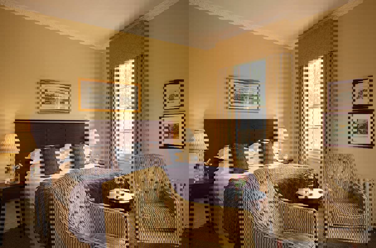 Luxe Rooms