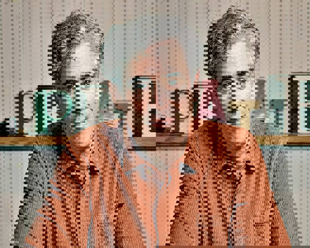 Stephen Mangan